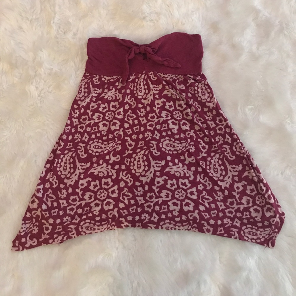 Maroon Patterned Strapless Top